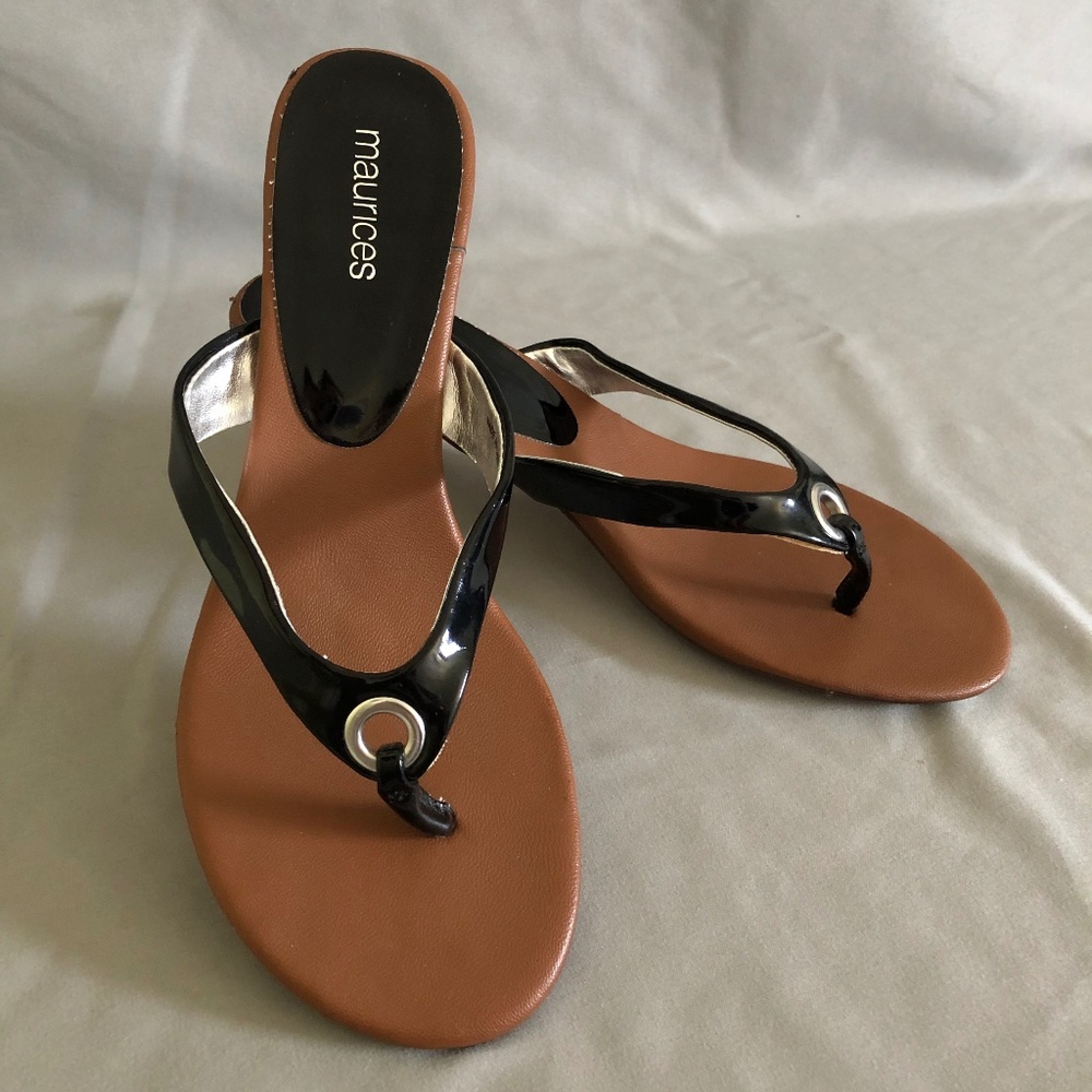Maurices Black and Brown Heeled Sandals